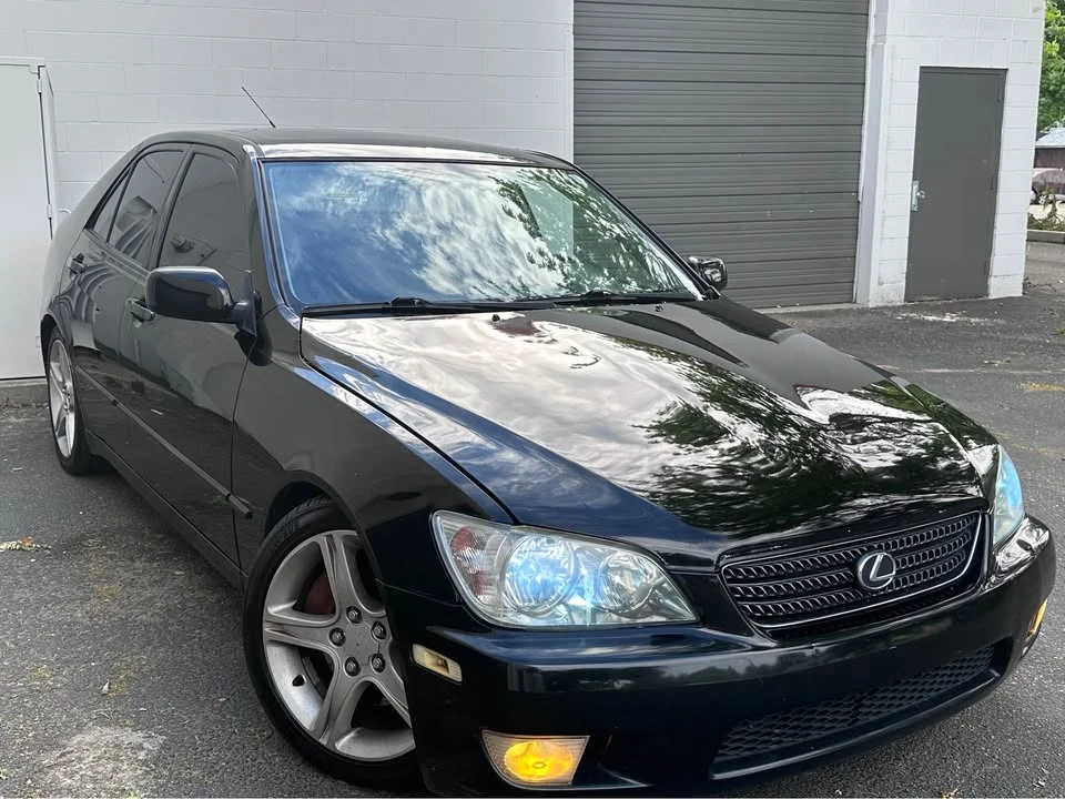2003 Lexus IS 1st Gen - Image 4 of 21
