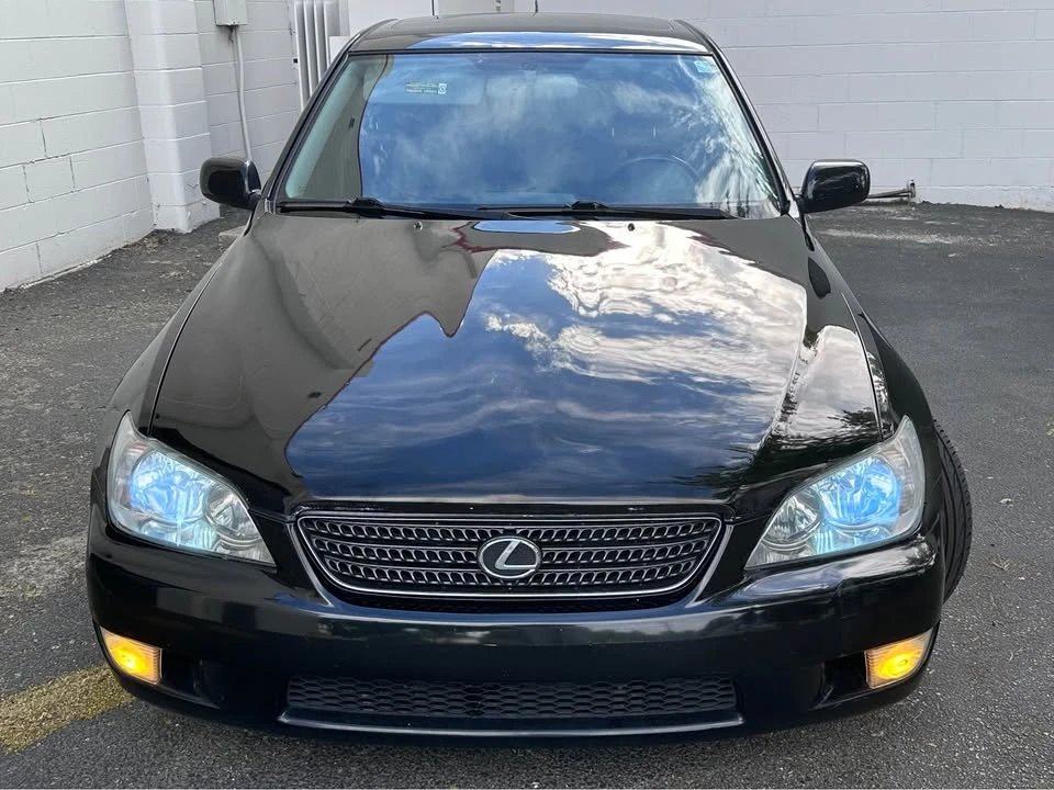 2003 Lexus IS 1st Gen - Image 3 of 21