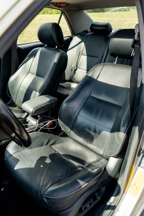 2003 Lexus IS 1st Gen - Image 13 of 15