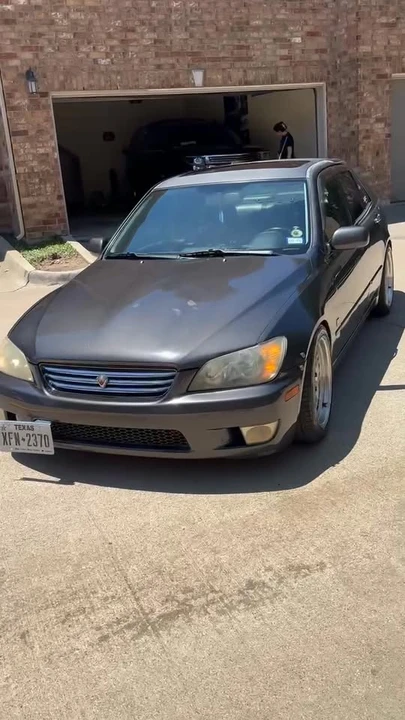 2003 Lexus IS 1st Gen - Image 13 of 13