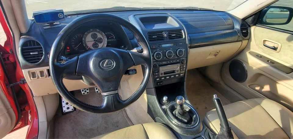 2003 Lexus IS 1st Gen - Image 8 of 13
