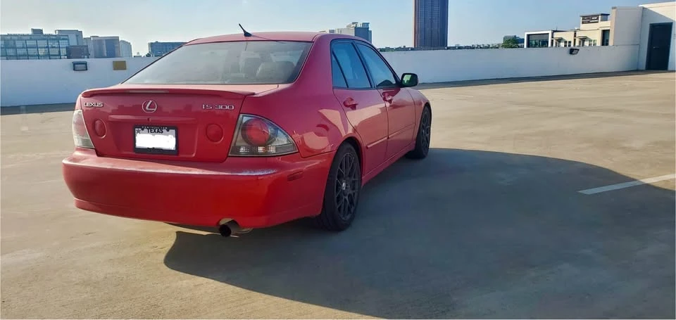 2003 Lexus IS 1st Gen - Image 4 of 13