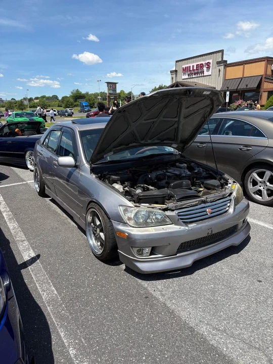 2003 Lexus IS 1st Gen - Image 6 of 14
