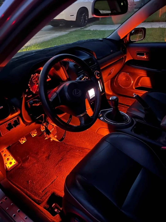 2003 Lexus IS 1st Gen - Image 6 of 13