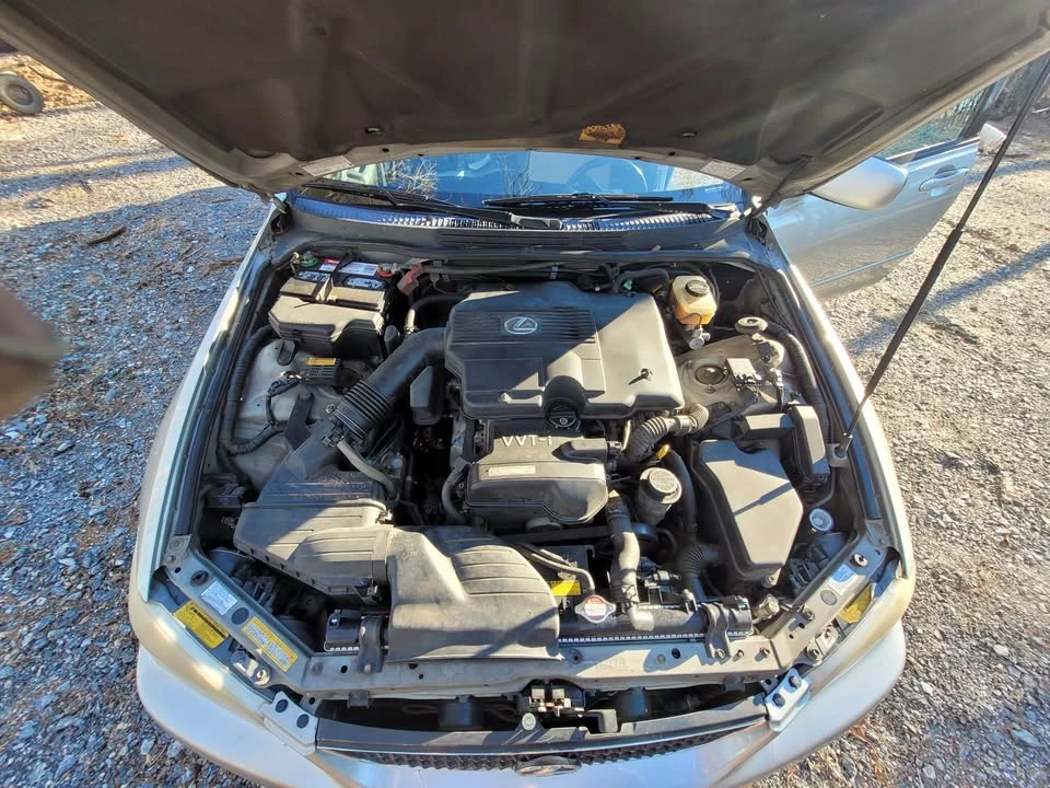 2003 Lexus IS 1st Gen - Image 5 of 17