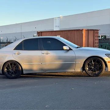 2003 Lexus IS 300 Sedan 4D