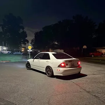 2003 Lexus IS 300 Sedan 4D