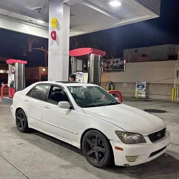 2003 Lexus IS 300 Sedan 4D