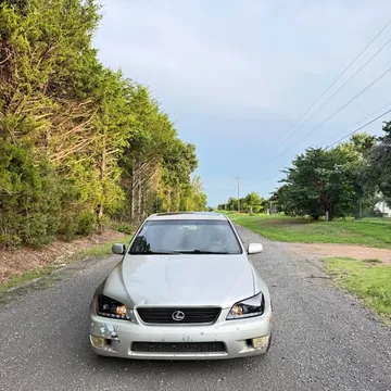 2003 Lexus IS 300 Sedan 4D