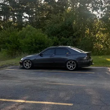 2003 Lexus IS 300 Sedan 4D