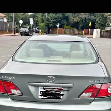 2003 Lexus IS 300 Sedan 4D