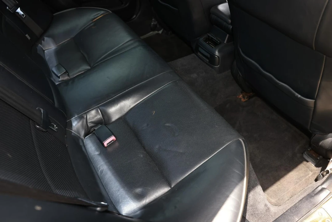 2003 Lexus IS 1st Gen - Image 12 of 31