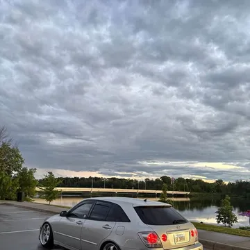 2003 Lexus IS Sportcross