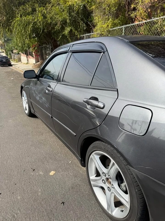 2003 Lexus IS 1st Gen - Image 3 of 7