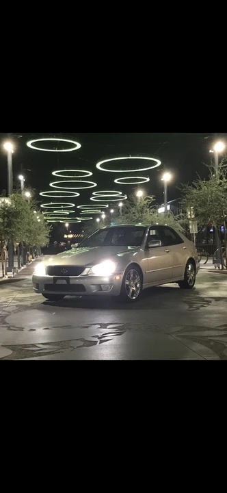2003 Lexus IS 1st Gen - Image 8 of 14