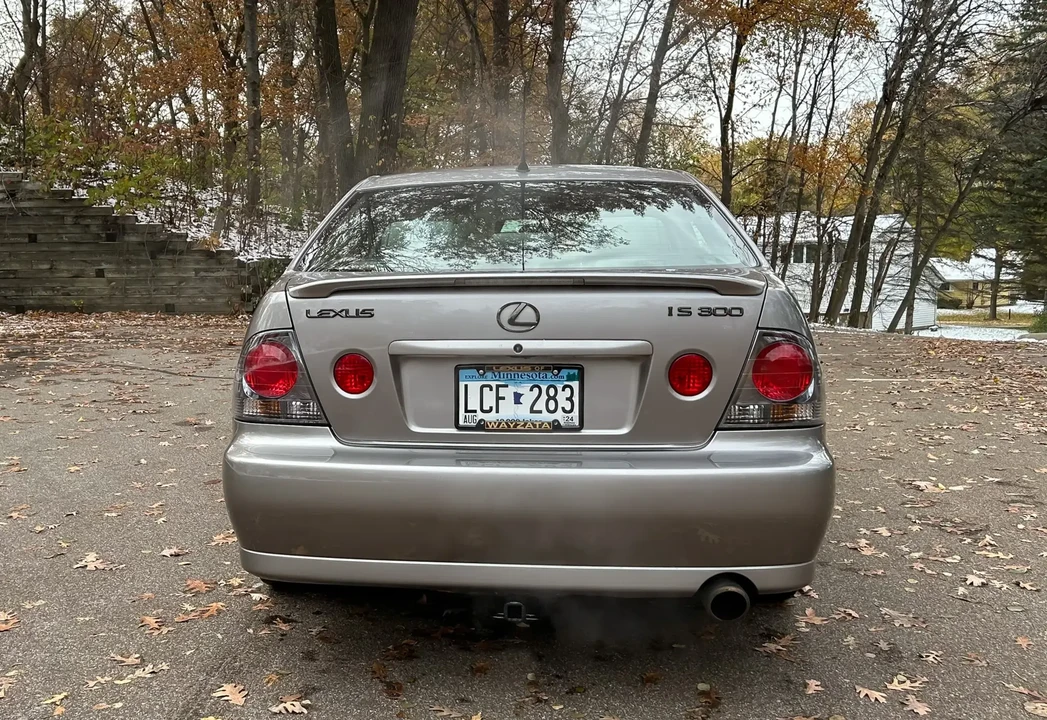 2003 Lexus IS 1st Gen - Image 6 of 6