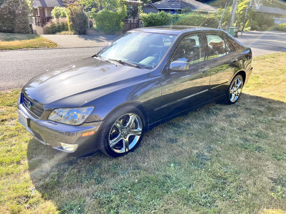 2003 Lexus IS 1st Gen - Image 7 of 31