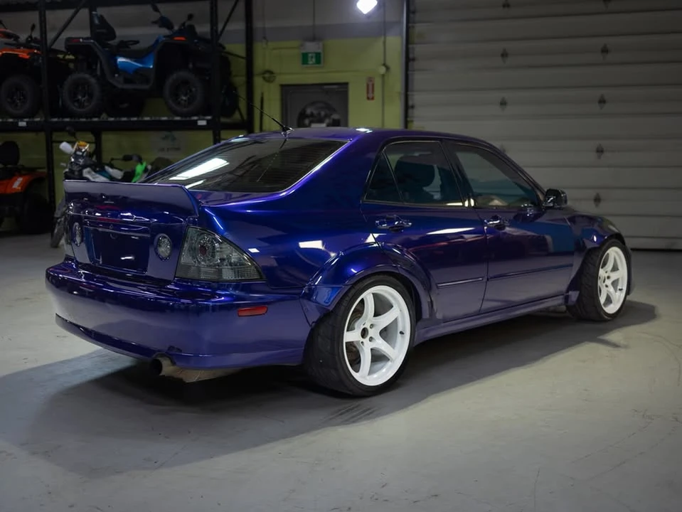 2003 Lexus IS 1st Gen - Image 2 of 20