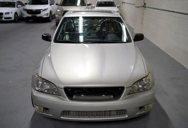 2003 Lexus IS 1st Gen - Image 13 of 21