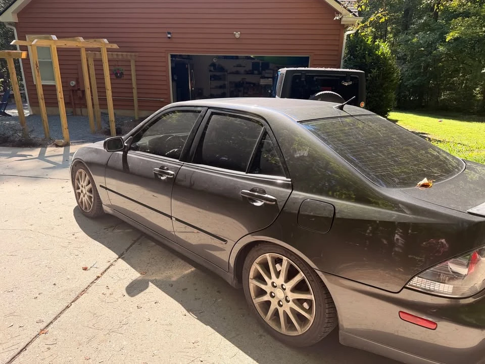 2003 Lexus IS 1st Gen - Image 3 of 6