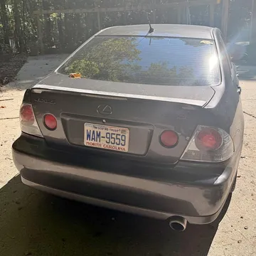 2003 Lexus IS300