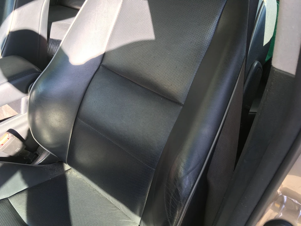 2003 Lexus IS 1st Gen - Image 7 of 9