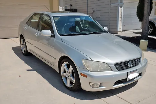 2003 Lexus IS300