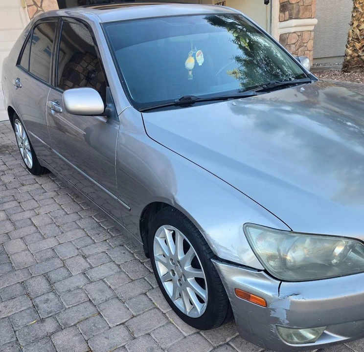 2003 Lexus IS 1st Gen - Image 6 of 15
