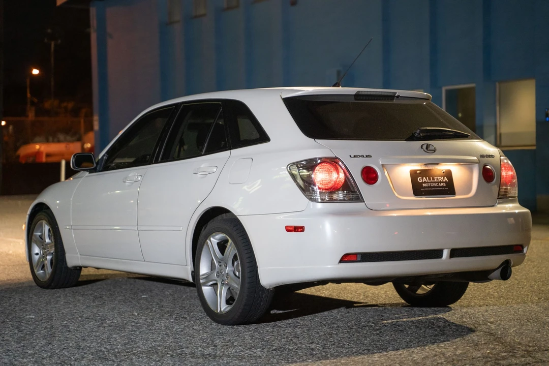 2003 Lexus IS 1st Gen - Image 31 of 31
