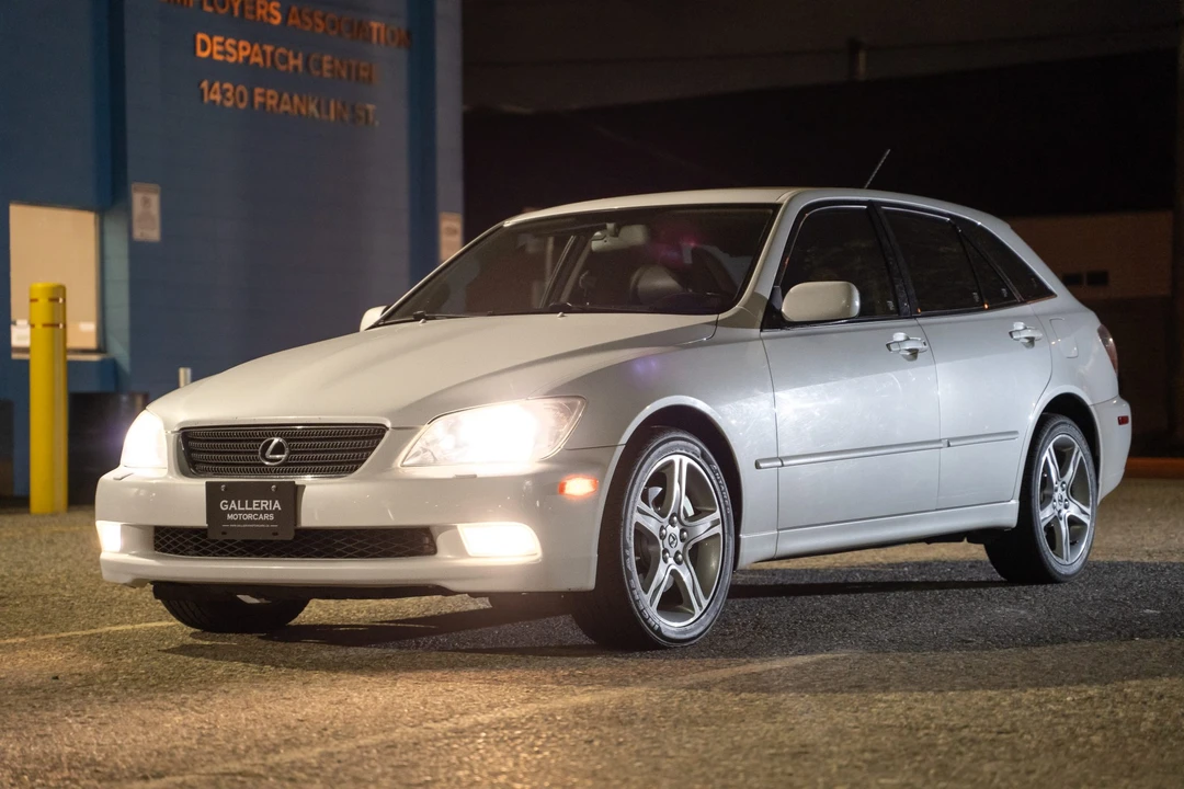 2003 Lexus IS 1st Gen - Image 20 of 31