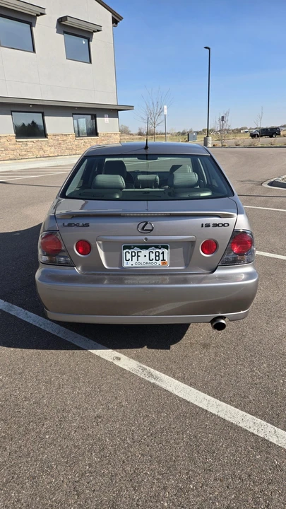 2003 Lexus IS 1st Gen - Image 7 of 31