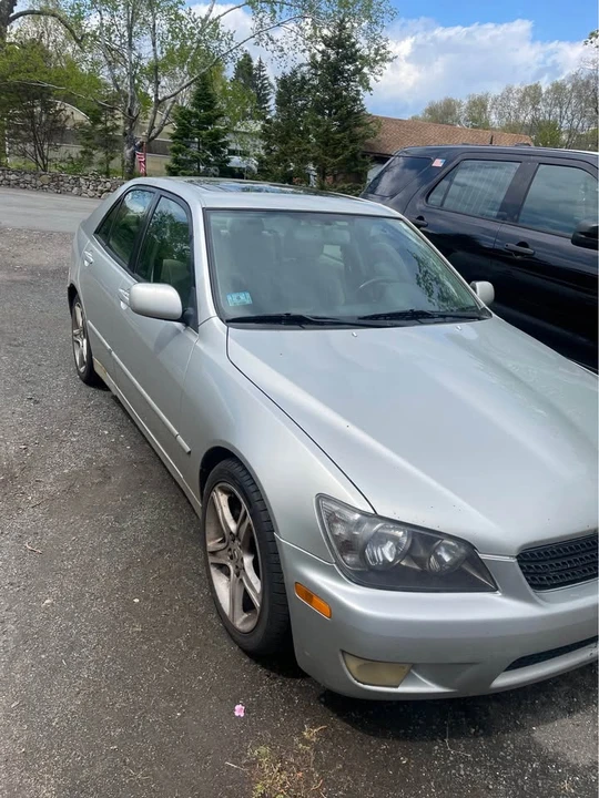 2003 Lexus IS 1st Gen - Image 4 of 7
