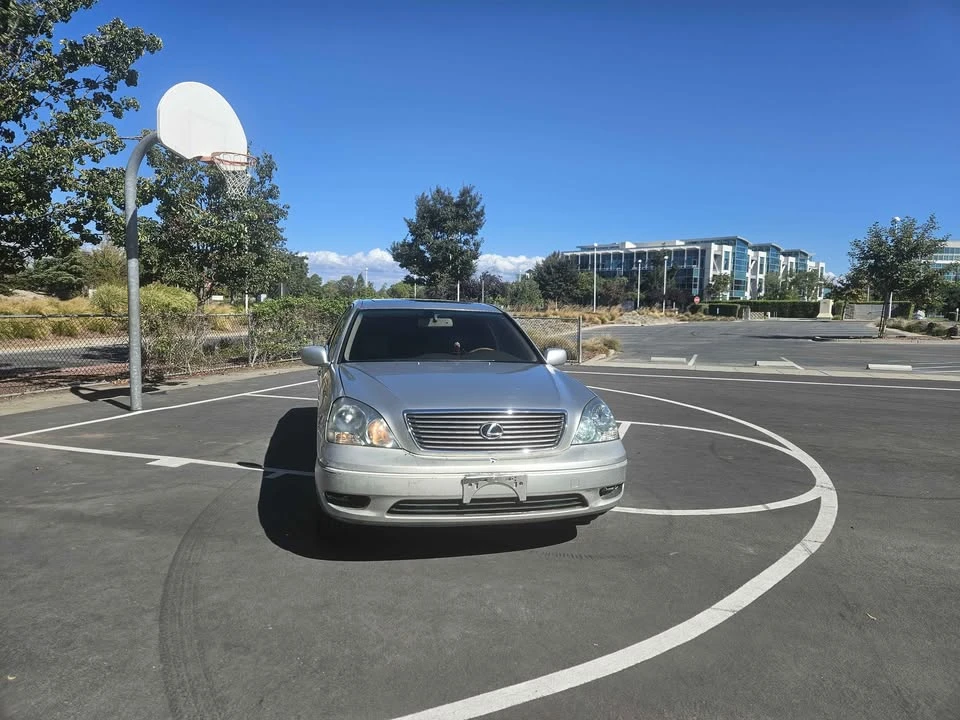 2003 Lexus LS 3rd Gen - Image 6 of 6