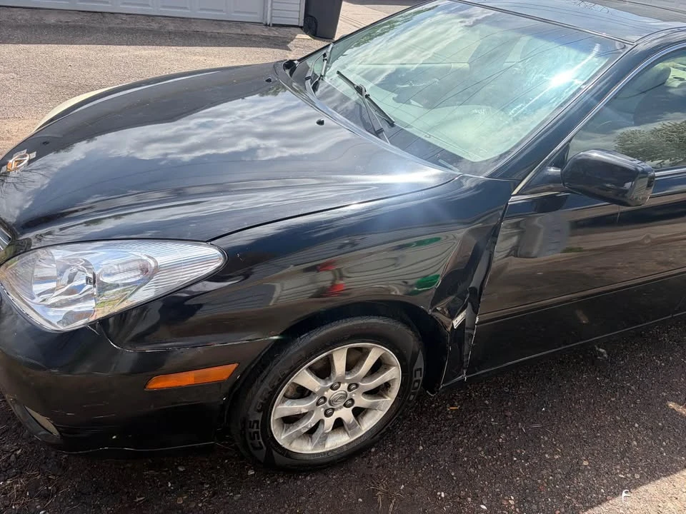 2003 Lexus LS 3rd Gen - Image 2 of 4