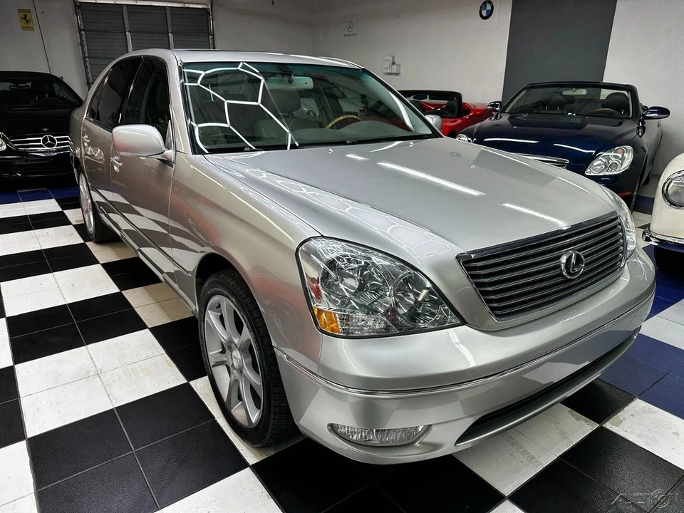 2003 Lexus LS 3rd Gen - Image 3 of 21