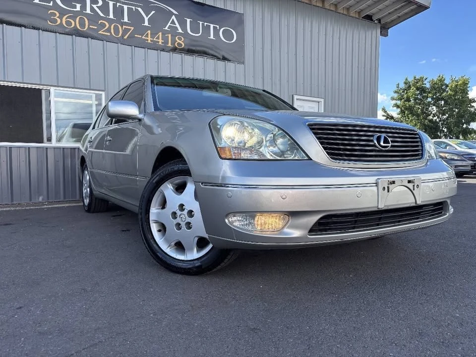 2003 Lexus LS 3rd Gen - Image 11 of 20