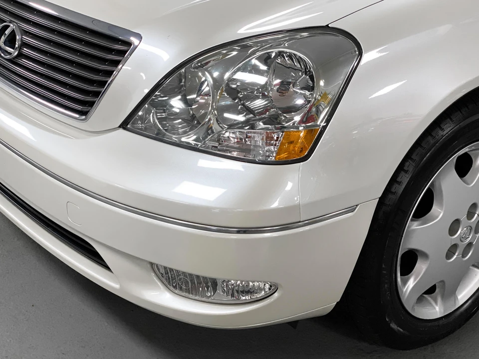 2003 Lexus LS 3rd Gen - Image 22 of 31