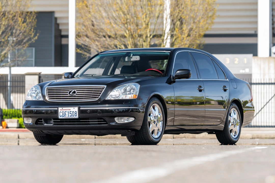 2003 Lexus LS 3rd Gen - Image 7 of 31