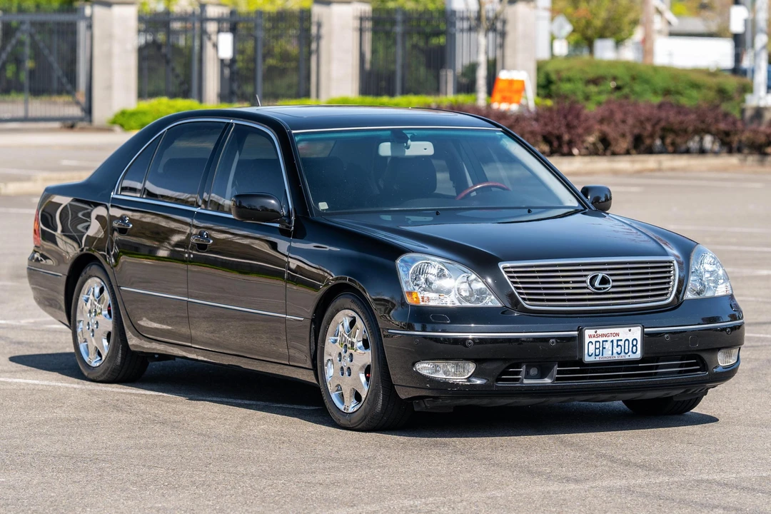 2003 Lexus LS 3rd Gen - Image 13 of 31
