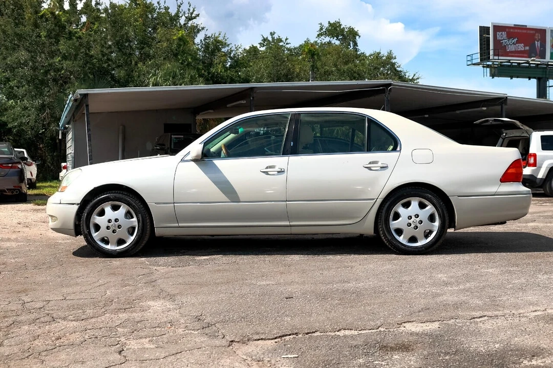 2003 Lexus LS 3rd Gen - Image 3 of 21