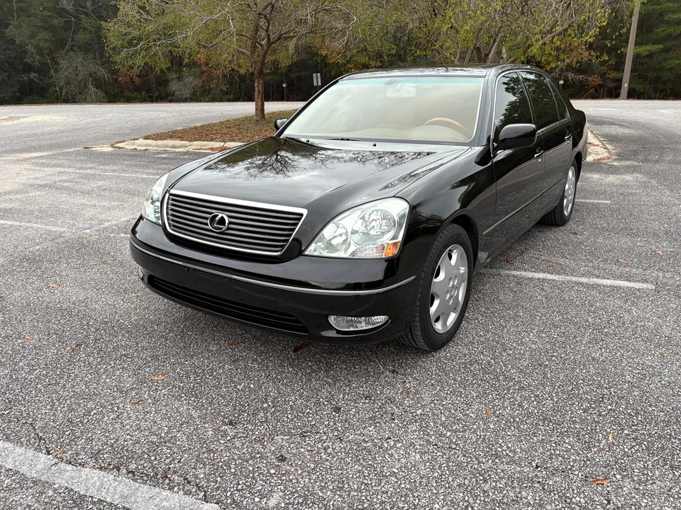 2003 Lexus LS 3rd Gen - Image 8 of 31