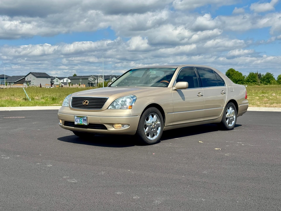 2003 Lexus LS 3rd Gen - Image 6 of 31