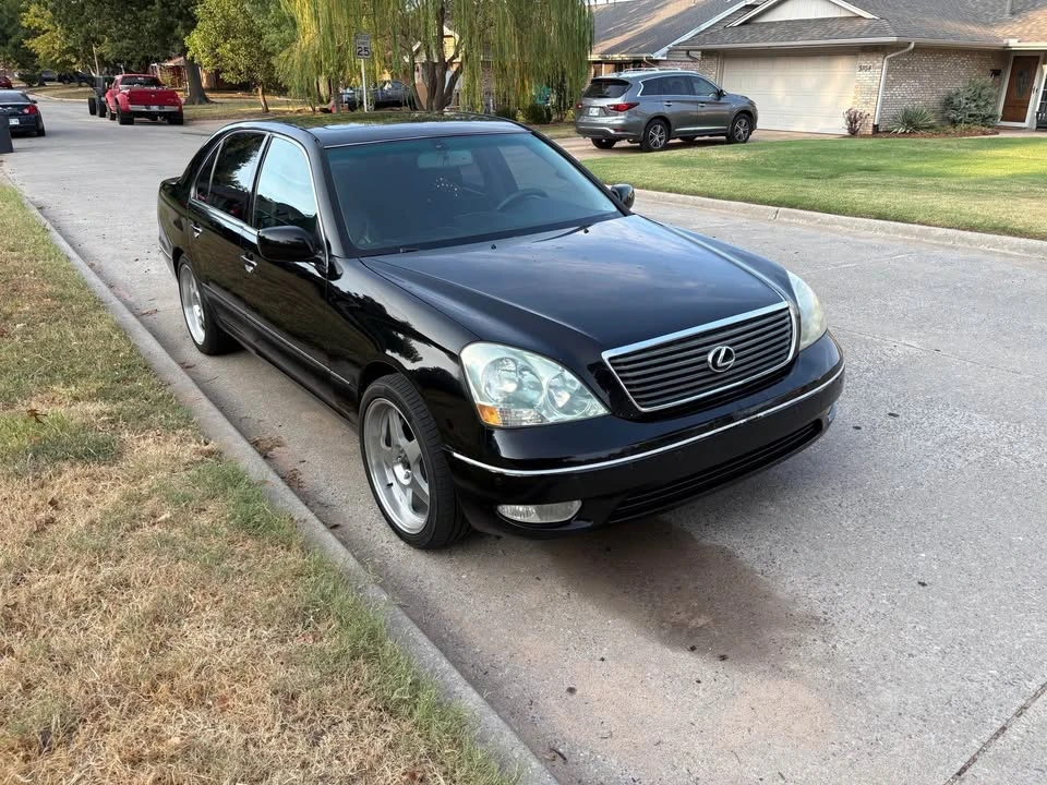 2003 Lexus LS 3rd Gen - Image 13 of 14