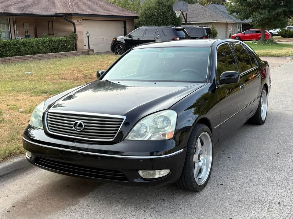 2003 Lexus LS 3rd Gen - Image 2 of 14
