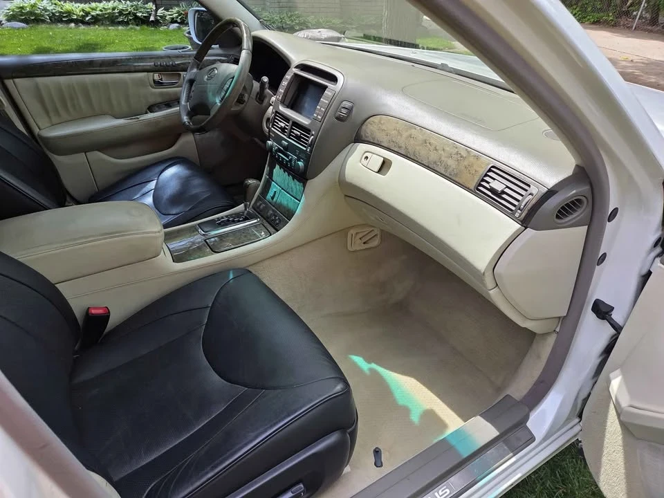 2003 Lexus LS 3rd Gen - Image 4 of 6