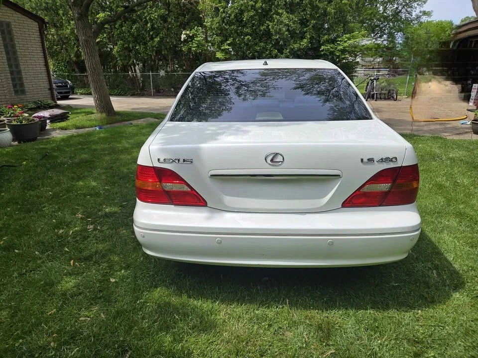 2003 Lexus LS 3rd Gen - Image 6 of 6