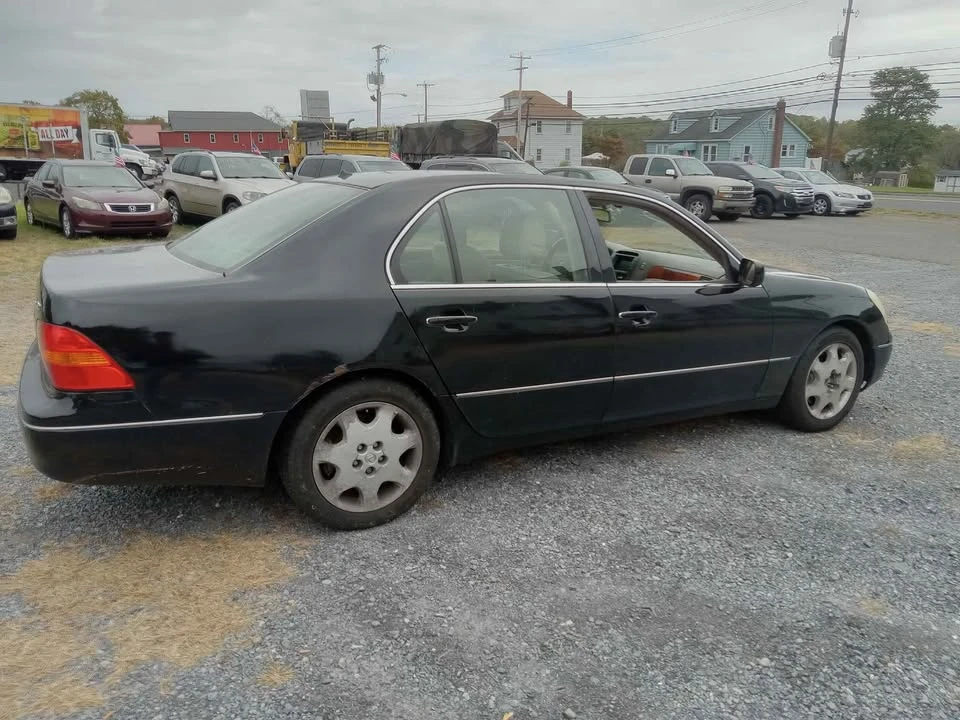 2003 Lexus LS 3rd Gen - Image 3 of 11