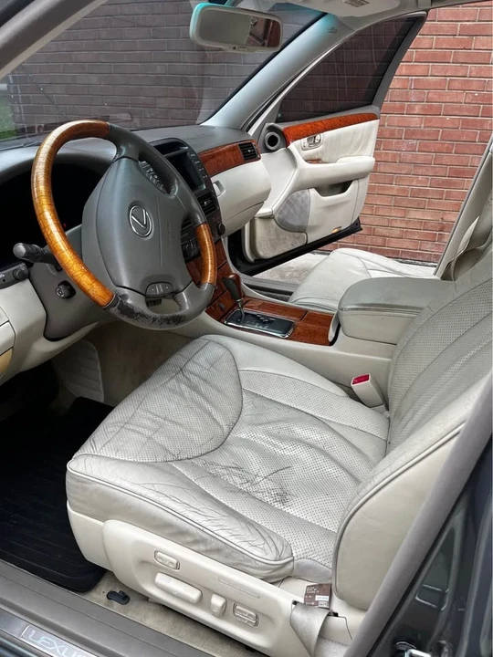 2003 Lexus LS 3rd Gen - Image 3 of 7