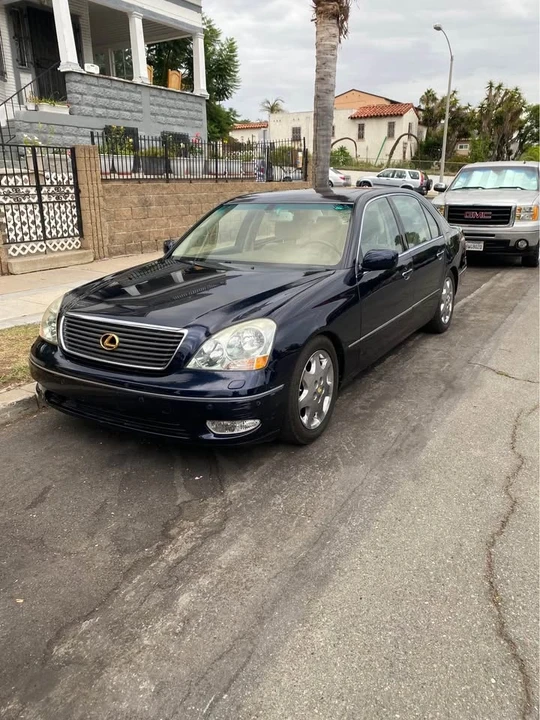 2003 Lexus LS 3rd Gen - Image 4 of 11
