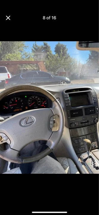 2003 Lexus LS 3rd Gen - Image 5 of 8